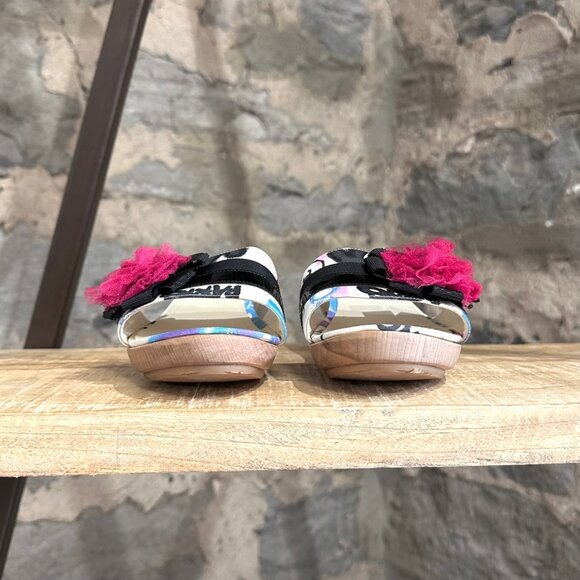 Chanel Vintage Graffiti Flower Accent Slip-on Wooden Sandals - Picture 3 of 11